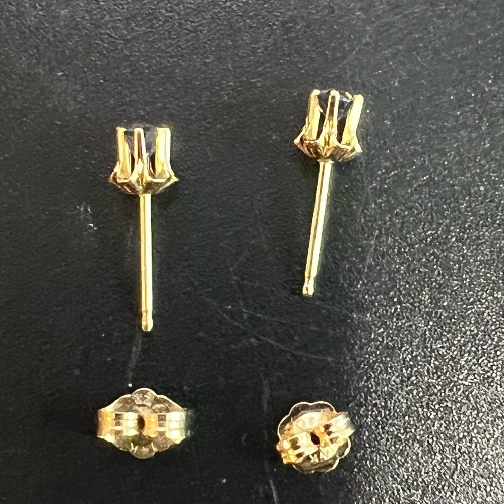 14K YELLOW GOLD SAPPHIRE BUTTERCUP DAINTY SETTING STUDS 🦋 - Picture 7 of 17